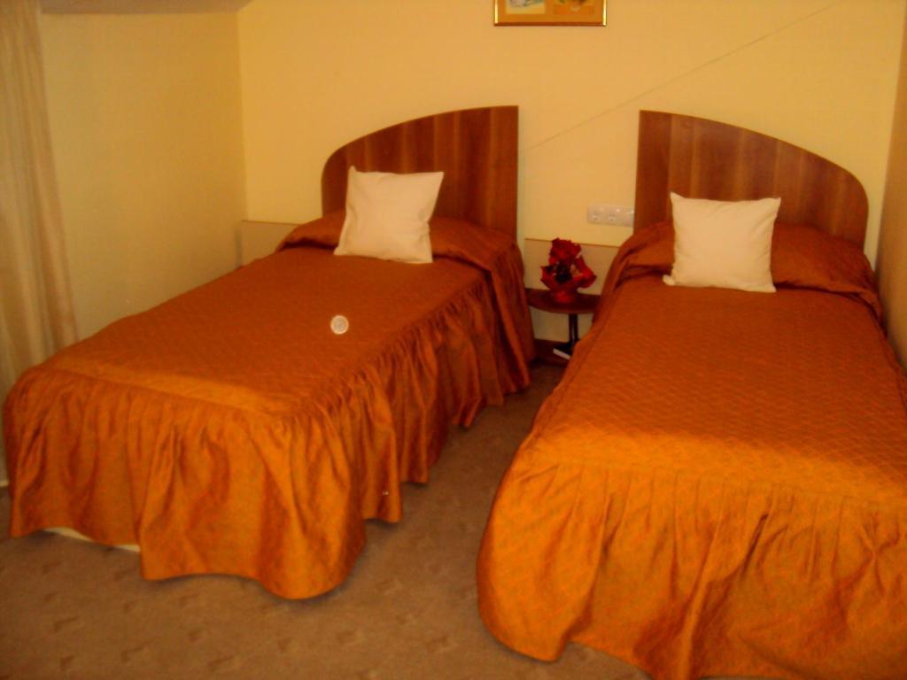 Hotel Ambassador Baia Mare Chambre photo