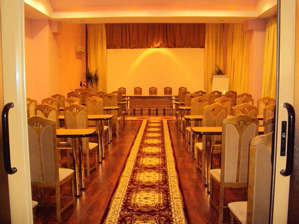 Hotel Ambassador Baia Mare Extérieur photo